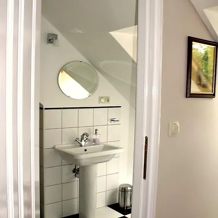 Adalbert Haz Guest house *